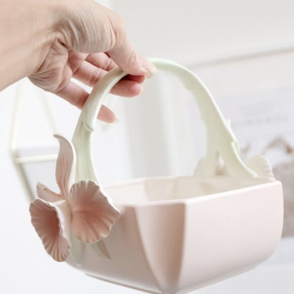 AS IS - REPAIRED Vintage Pink Iris Basket by Fitz & Floyd 1982, Easter Basket - Picture 3 of 10